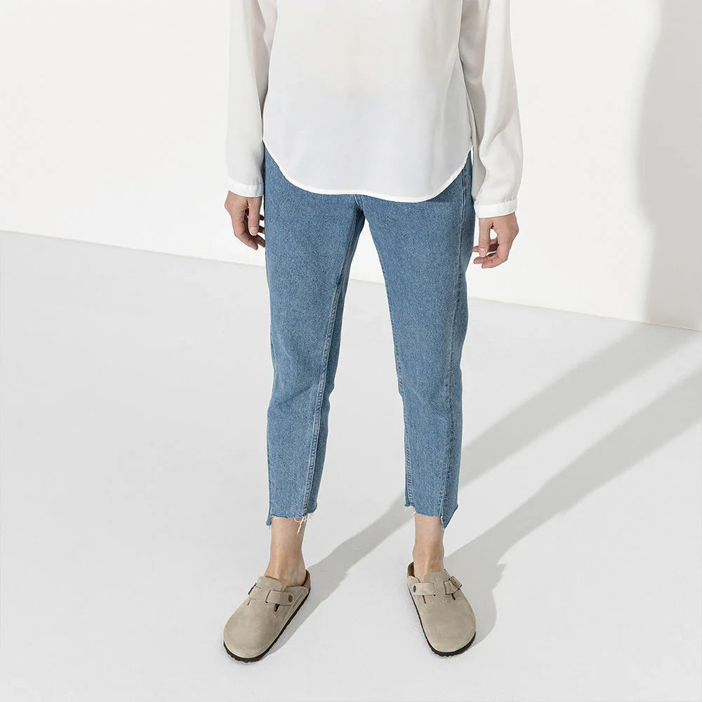 SoftTrail™ Suede Comfort Clogs