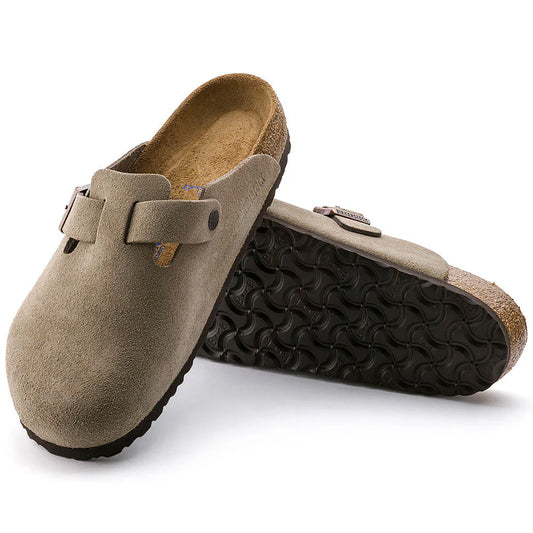 SoftTrail™ Suede Comfort Clogs