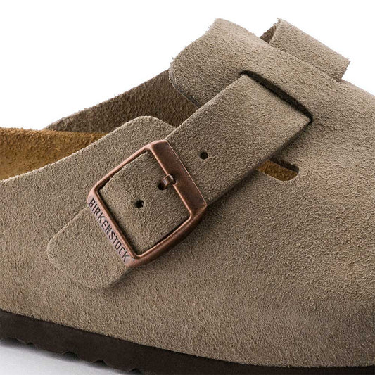 SoftTrail™ Suede Comfort Clogs