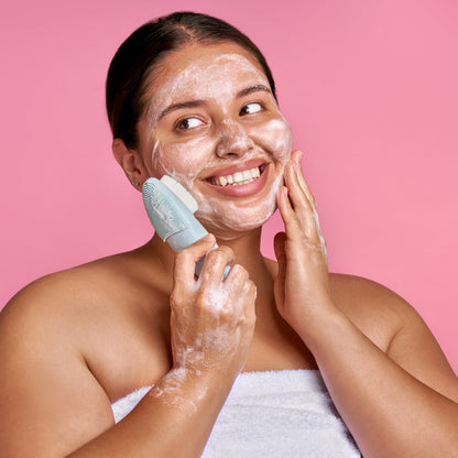 GlowReset 2-in-1 Silicone Facial Cleansing & Massage Brush